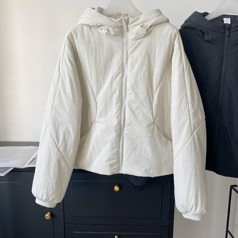 Women short cut light thermo hoodie jacket with oversized silhouette Chichicherry