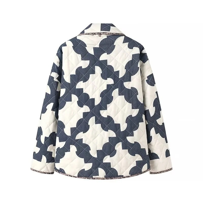 Women's Quilted Oversize Jacket with Patchwork Pattern and Wide Kimono Sleeves Chichicherry