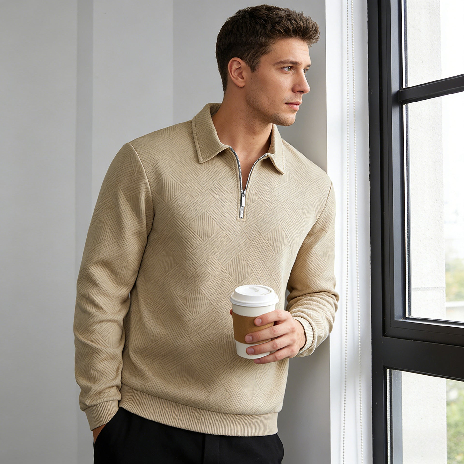 Men's Structured Half-Zip Sweater with Collar and Ribbed Cuffs Chichicherry
