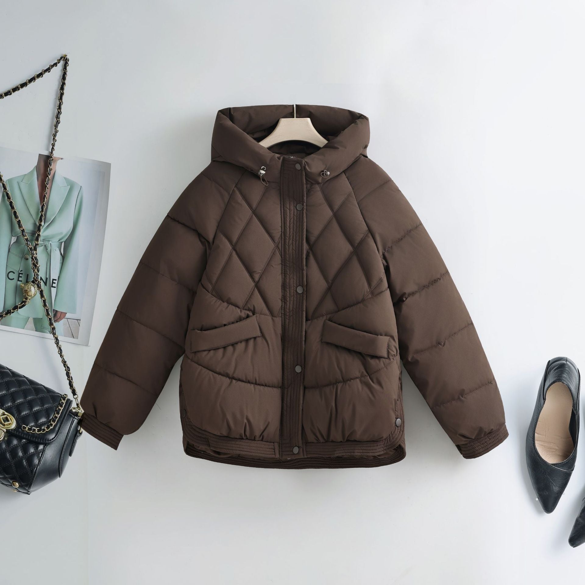 Women nan short padded hooded jacket with diamond quilting, slanted flap pockets and ribbed hem Chichicherry