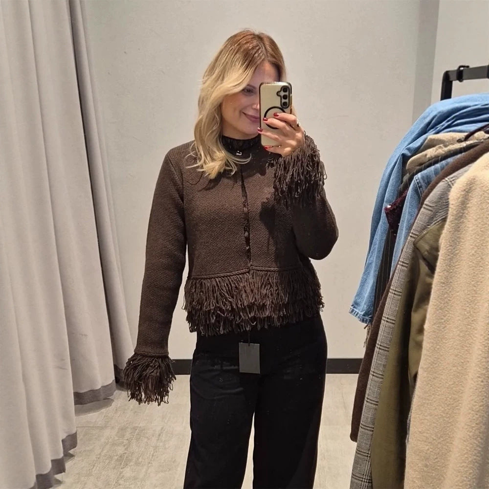 Women's cardigan with layered fringes, mother-of-pearl closure and boxy silhouette Chichicherry