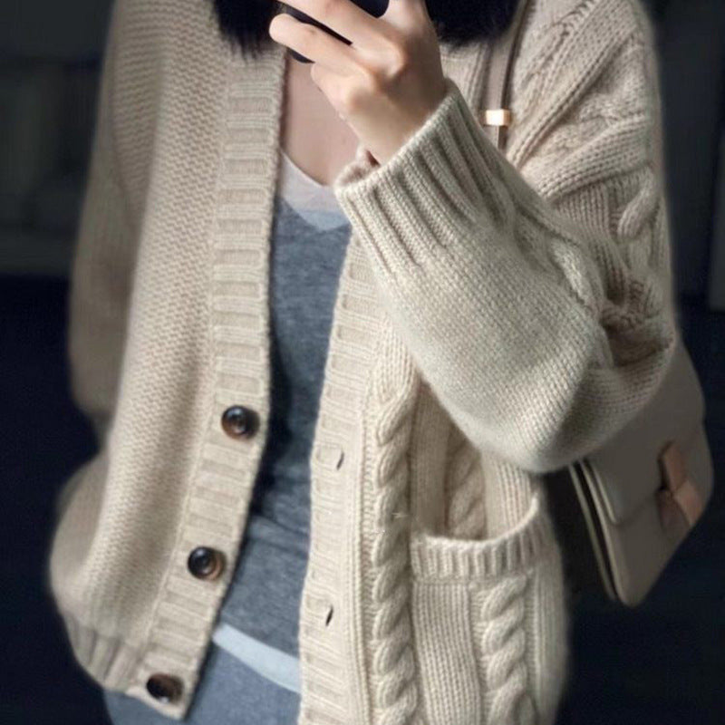 Women's Oversized Knit Cardigan with Cable Detail, Pockets, and Button Placket Chichicherry
