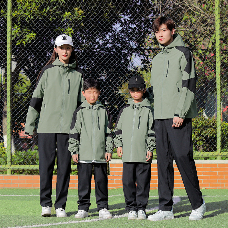 Men's sporty softshell outdoor jacket with hood, color block sleeves and water-repellent membrane Chichicherry