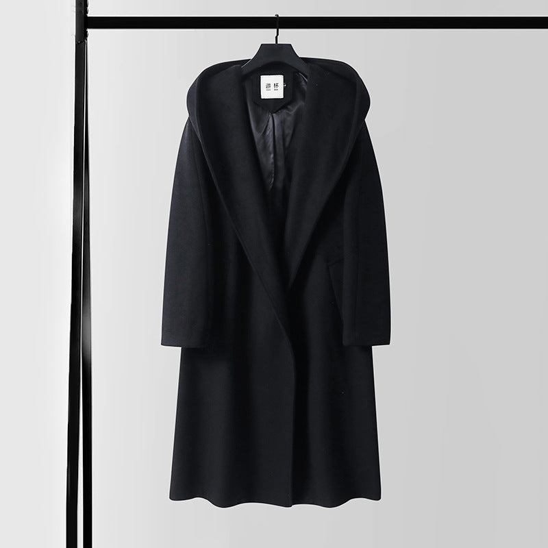 Men's maxi-length hooded coat made of wool blend with tie belt and boxy silhouette Chichicherry
