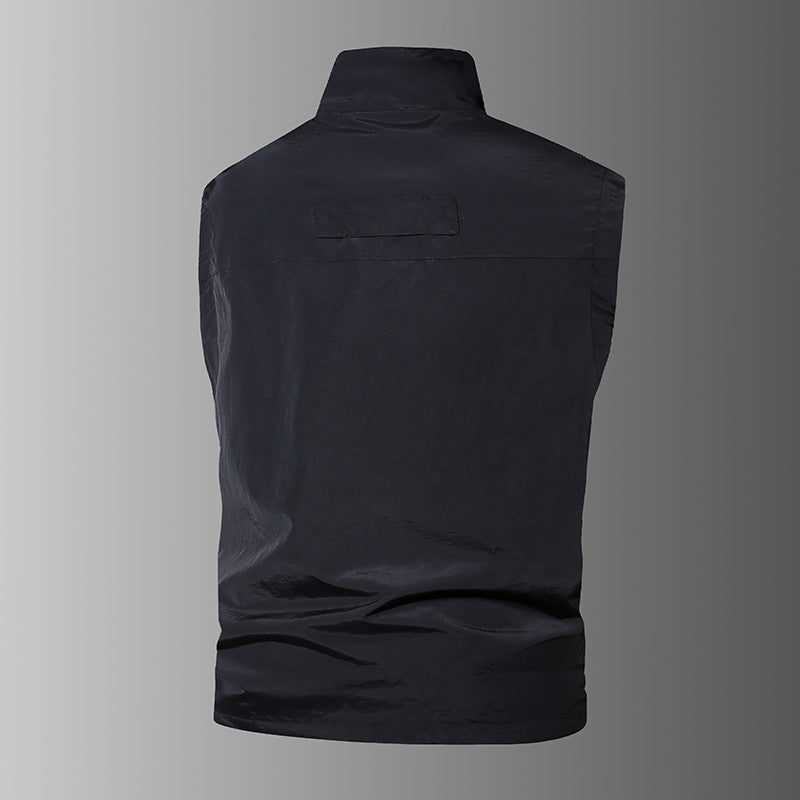 Men's multifunctional outdoor vest with multiple pockets and stand-up collar Chichicherry