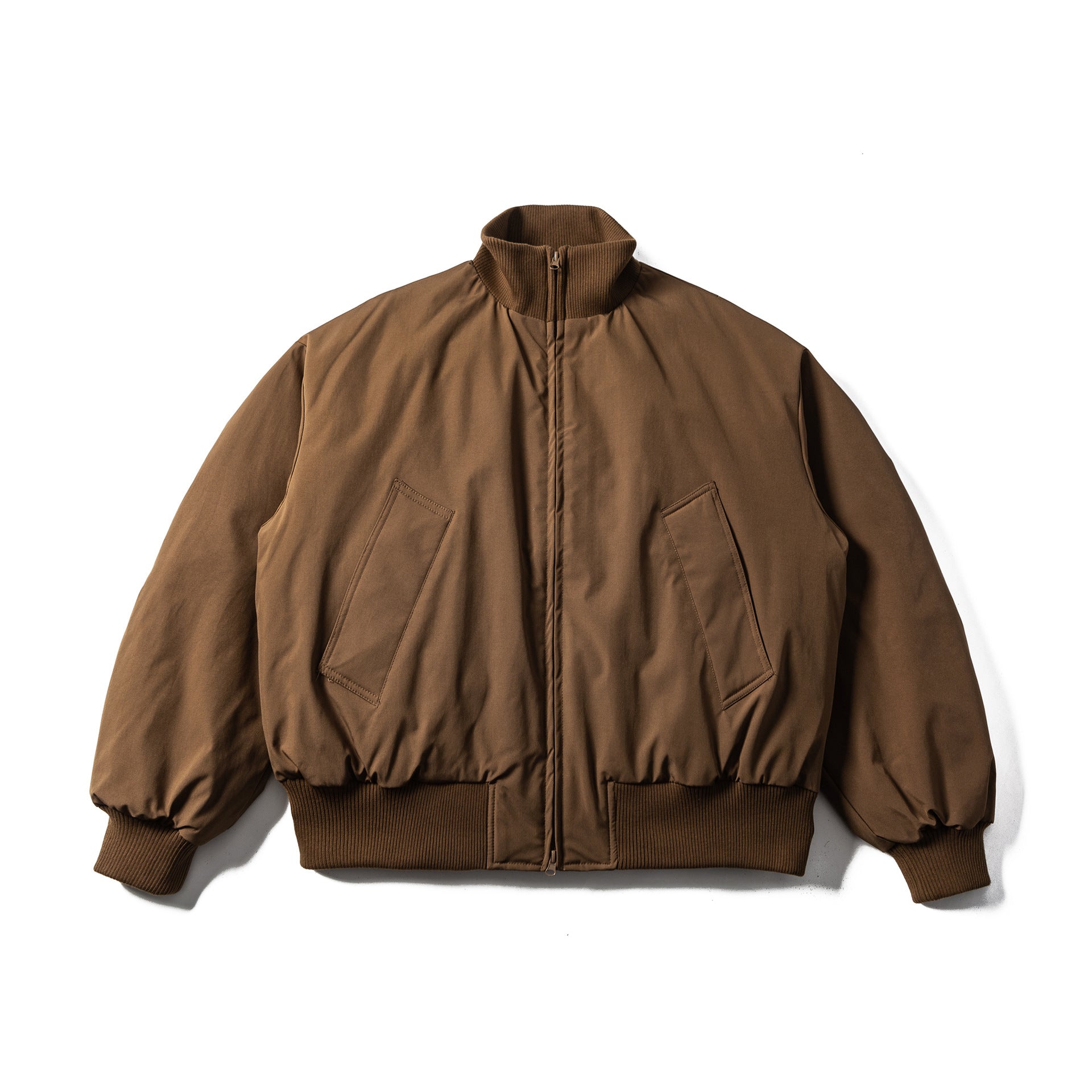 Men's boxy padded short jacket with ribbed collar and ergonomic side pockets Chichicherry