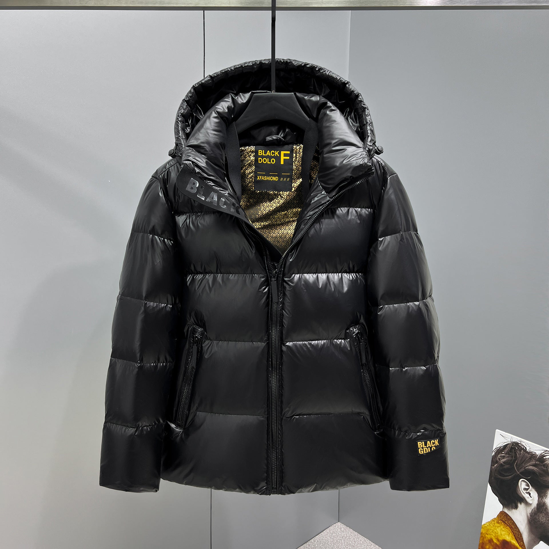 Men's shiny quilted down jacket with hood and high collar Chichicherry