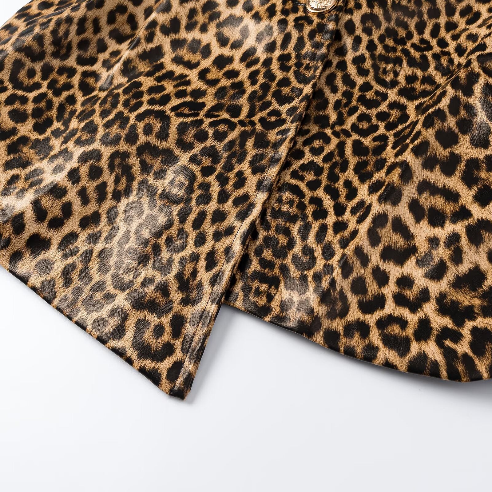 Women Tailored Blazer Vests with Deep V-Neck and Leopard Print Chichicherry