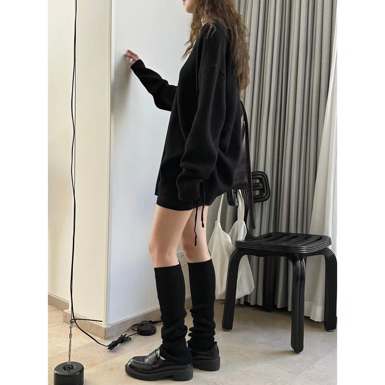 Women Oversized V-Neck Fine Knit Long Sweater with Side Slits Chichicherry