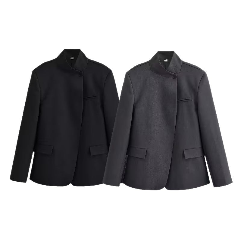Women's structured short blazer in a minimal style with stand-up collar and concealed button placket Chichicherry