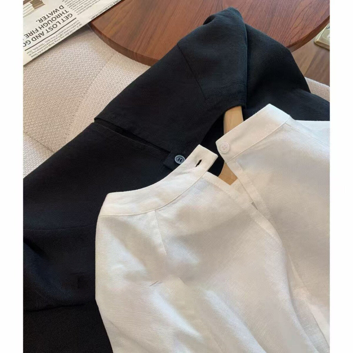 Women's elegant and airy blouse made of fine fabric Drune