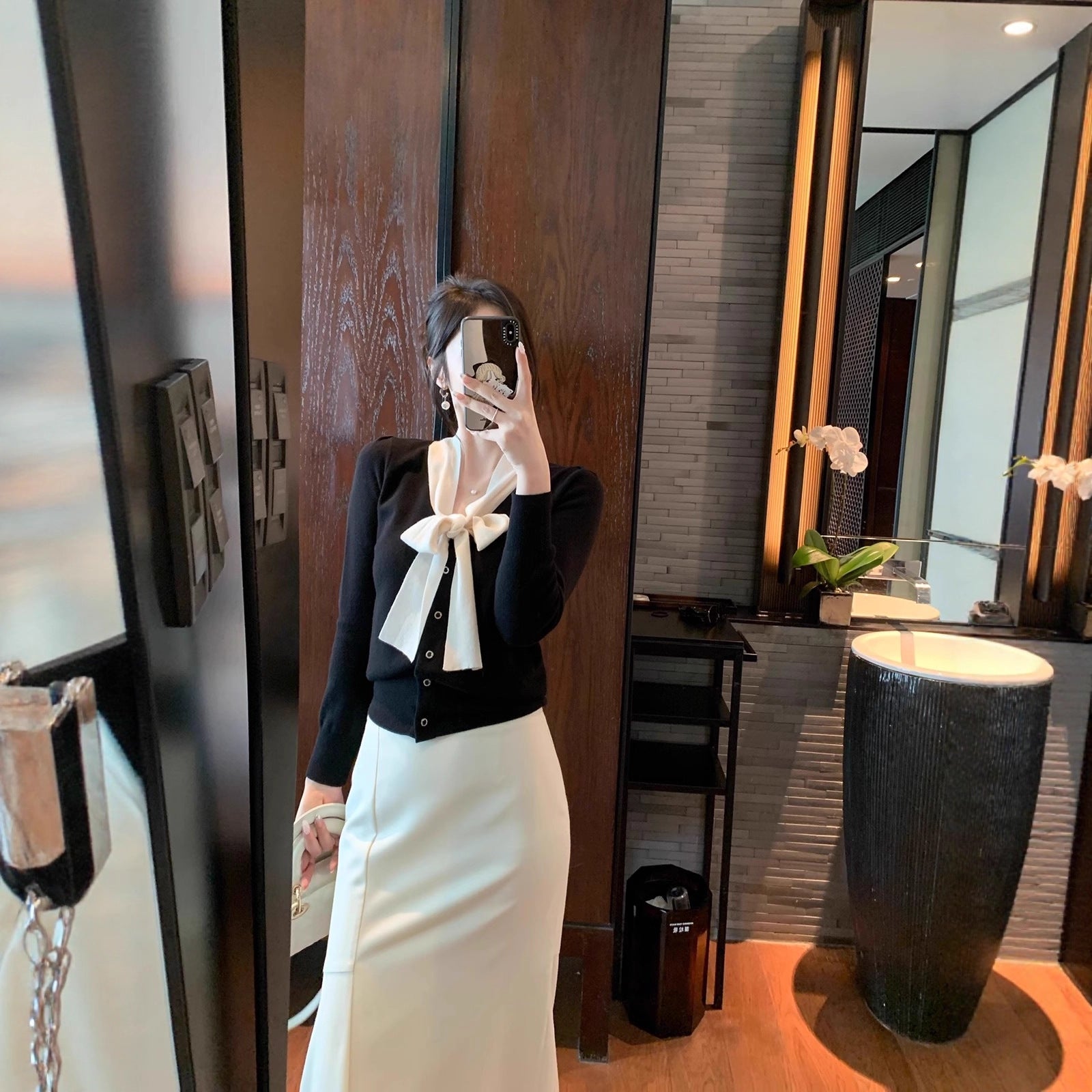 Women's elegant and stylish blouse with bow detail Drune