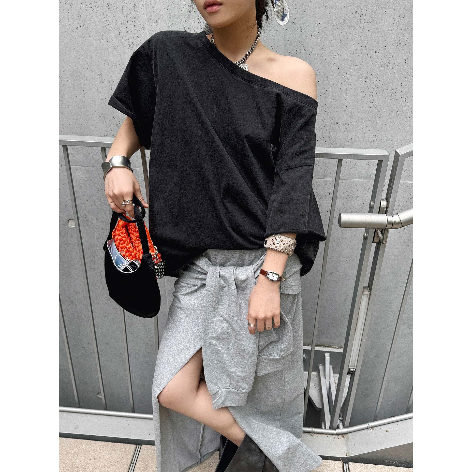 Women Oversized Mineral Wash T-Shirt with Dropped Shoulder and Wide Sleeve Chichicherry