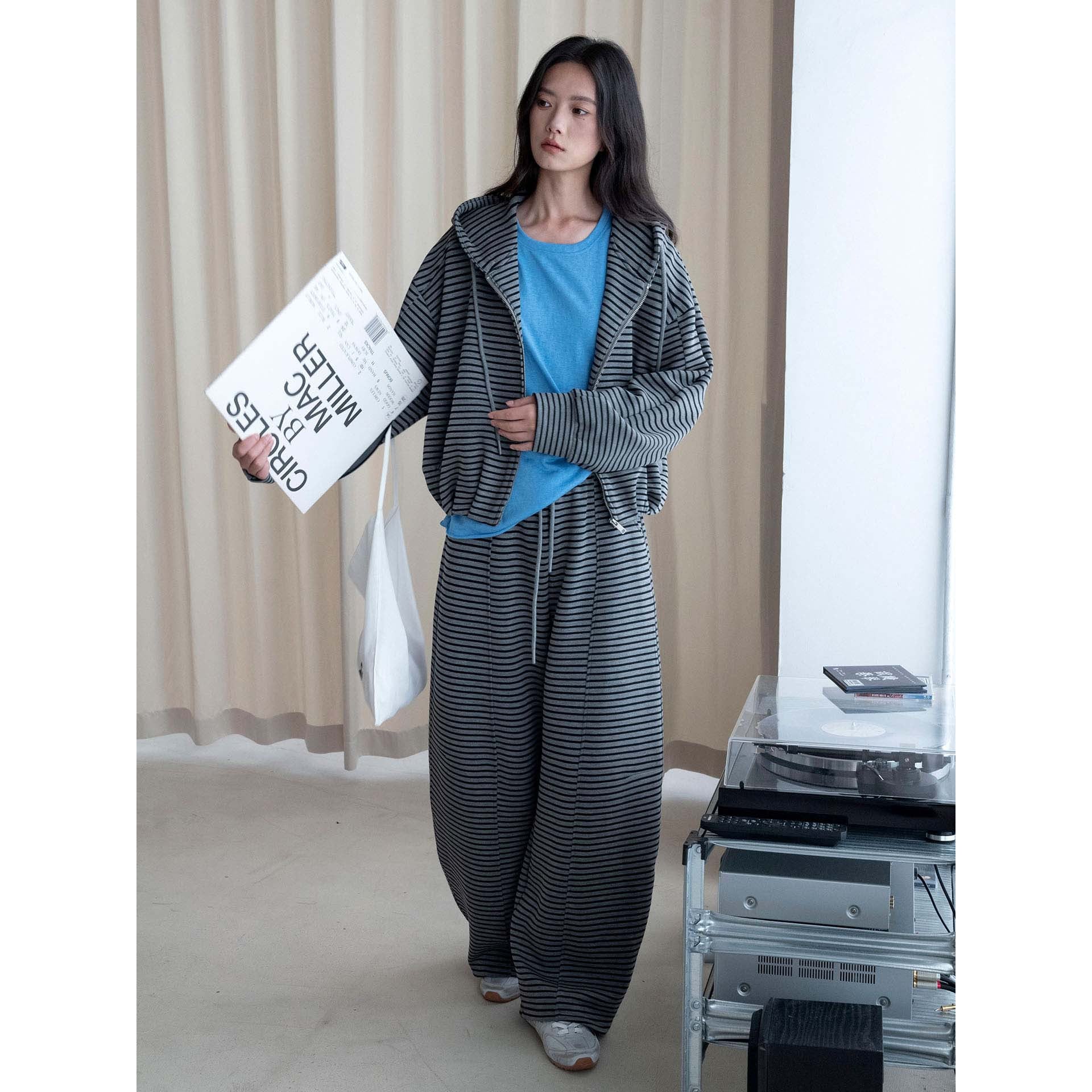 Women's Striped Wide Lounge Pants with High Waist and Drawstring Chichicherry