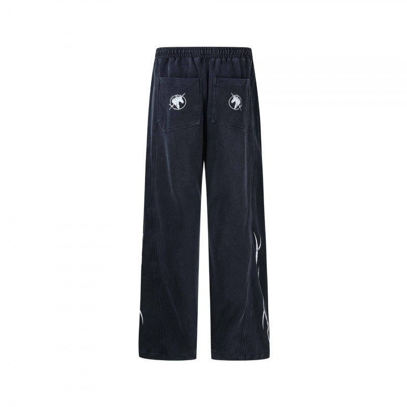 Men's loose sweatpants in baggy cut with elastic waistband, drawstring and gathered knee area Chichicherry
