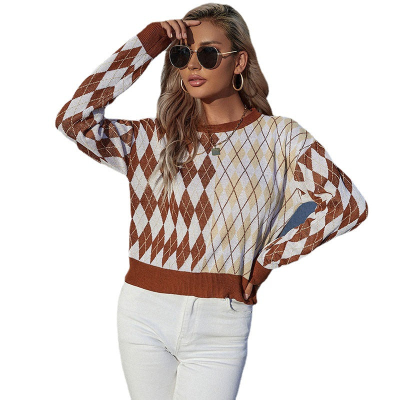 Women’s argyle knit pullover in oversized look with round neck and ribbed cuffs Chichicherry