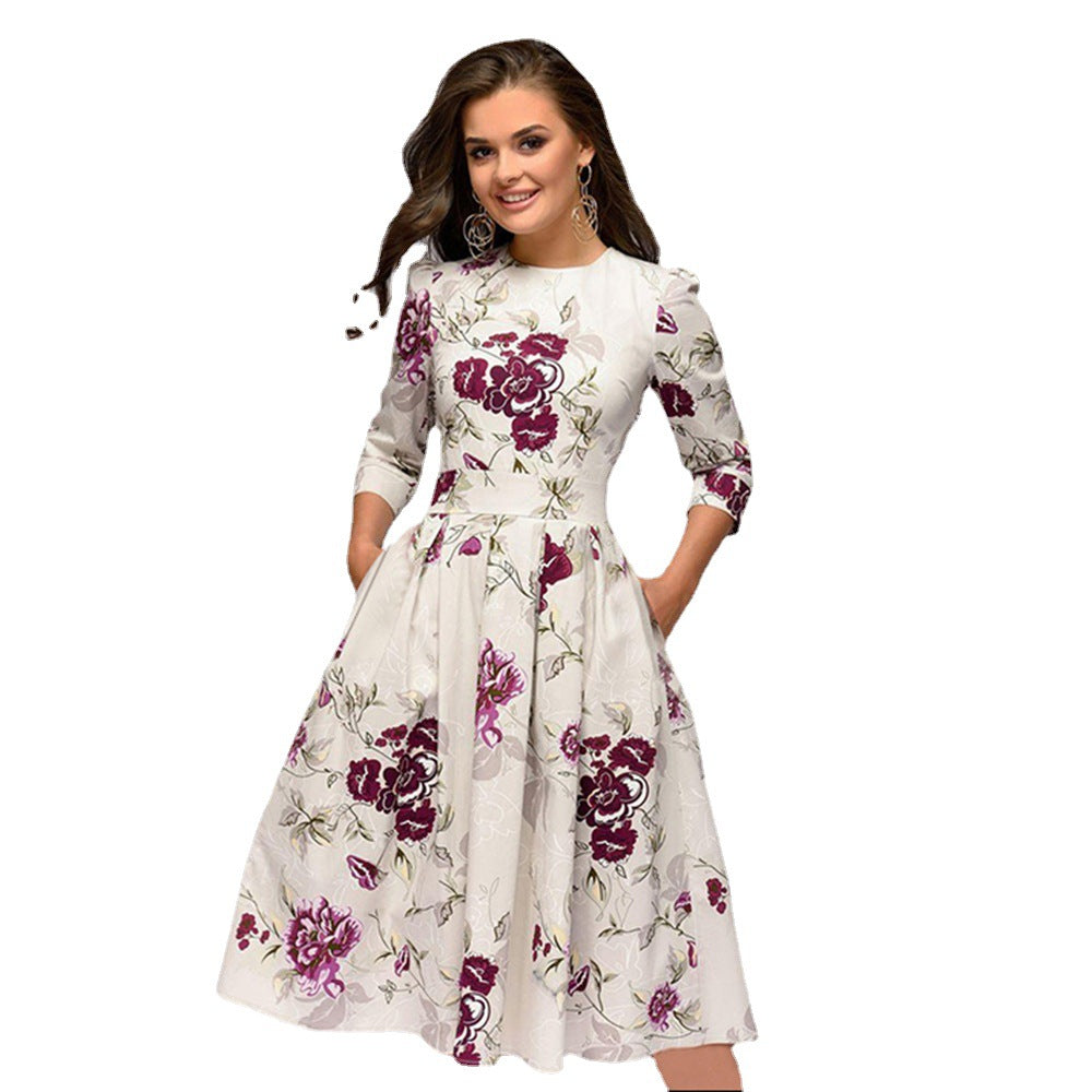Women’s midi dress with a tailored silhouette and floral jacquard structure Chichicherry
