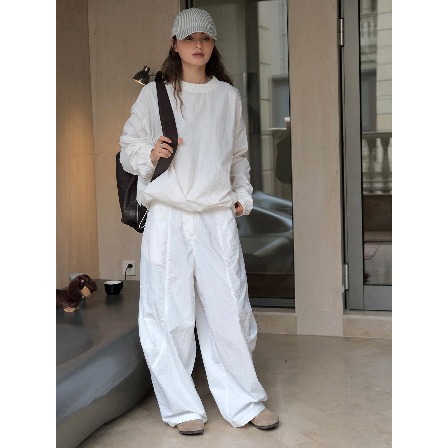 Women's Loose Cotton Sweatshirt with Balloon Sleeves and Ribbed Round Neck Chichicherry