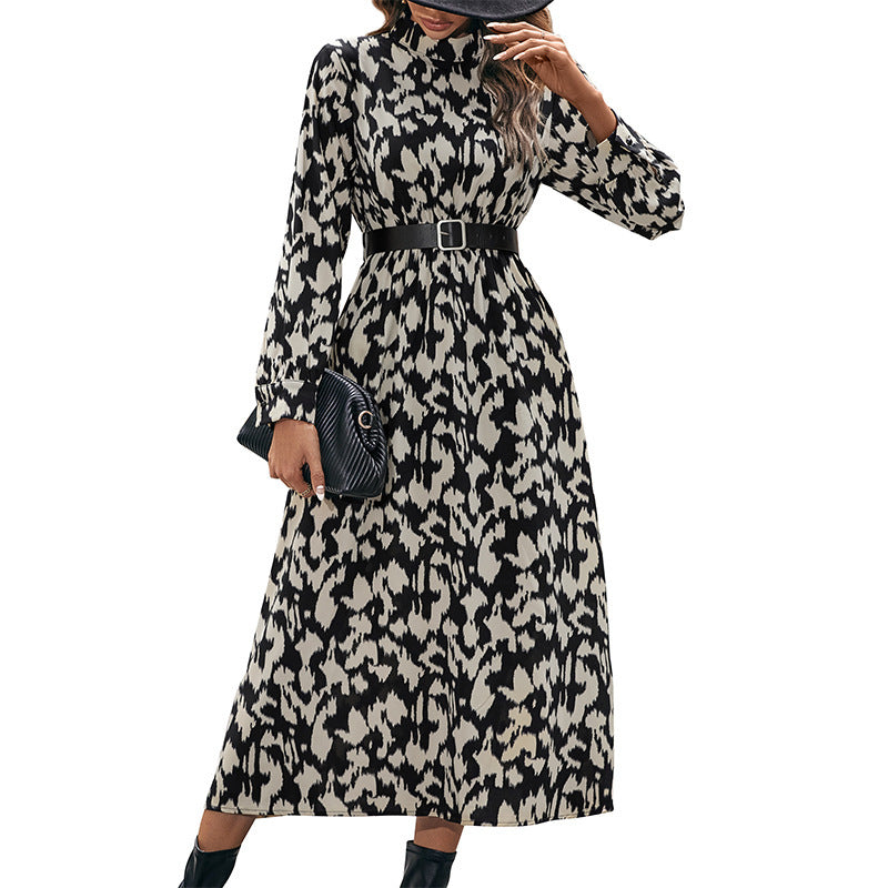 Women's midi dress with animal-inspired print, stand collar and fitted belt Chichicherry