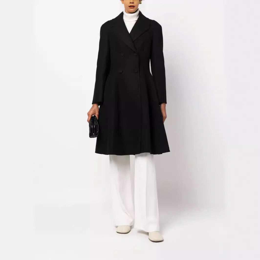 Ladies midi-length coat with tailored seam guidance, A-line and concealed double-button placket Chichicherry