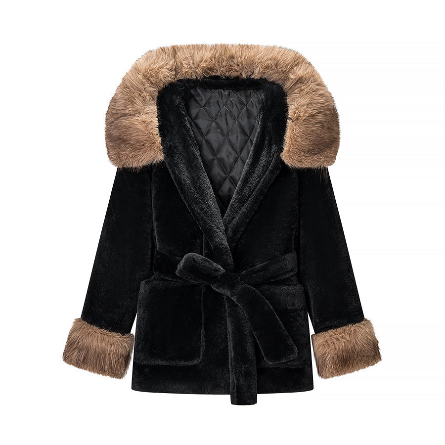 Women's Short Teddy Faux Fur Coat with Hood, Quilted Lining and Ties Chichicherry