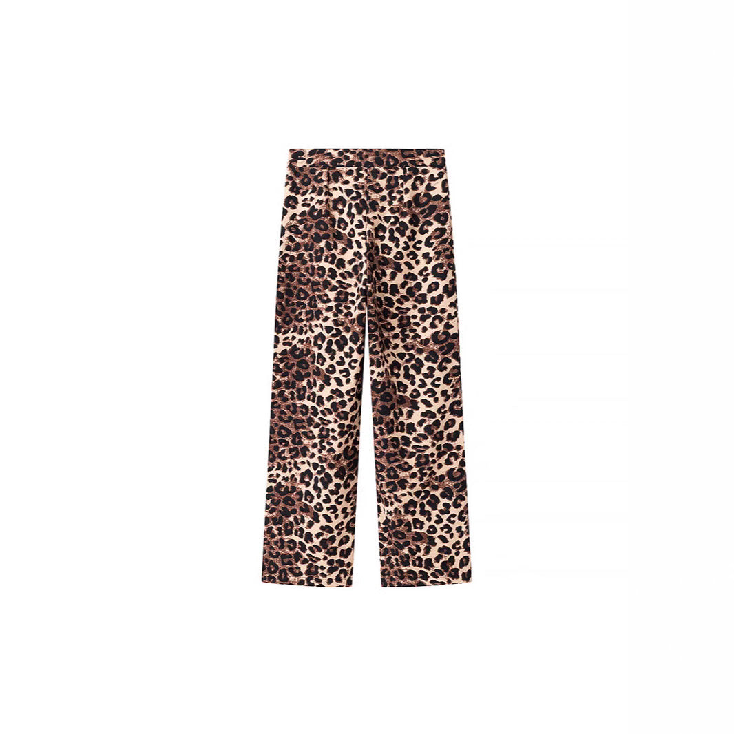 Ladies Wide High-Waist Palazzo Pants with Leopard Print and Flowing Fall Chichicherry
