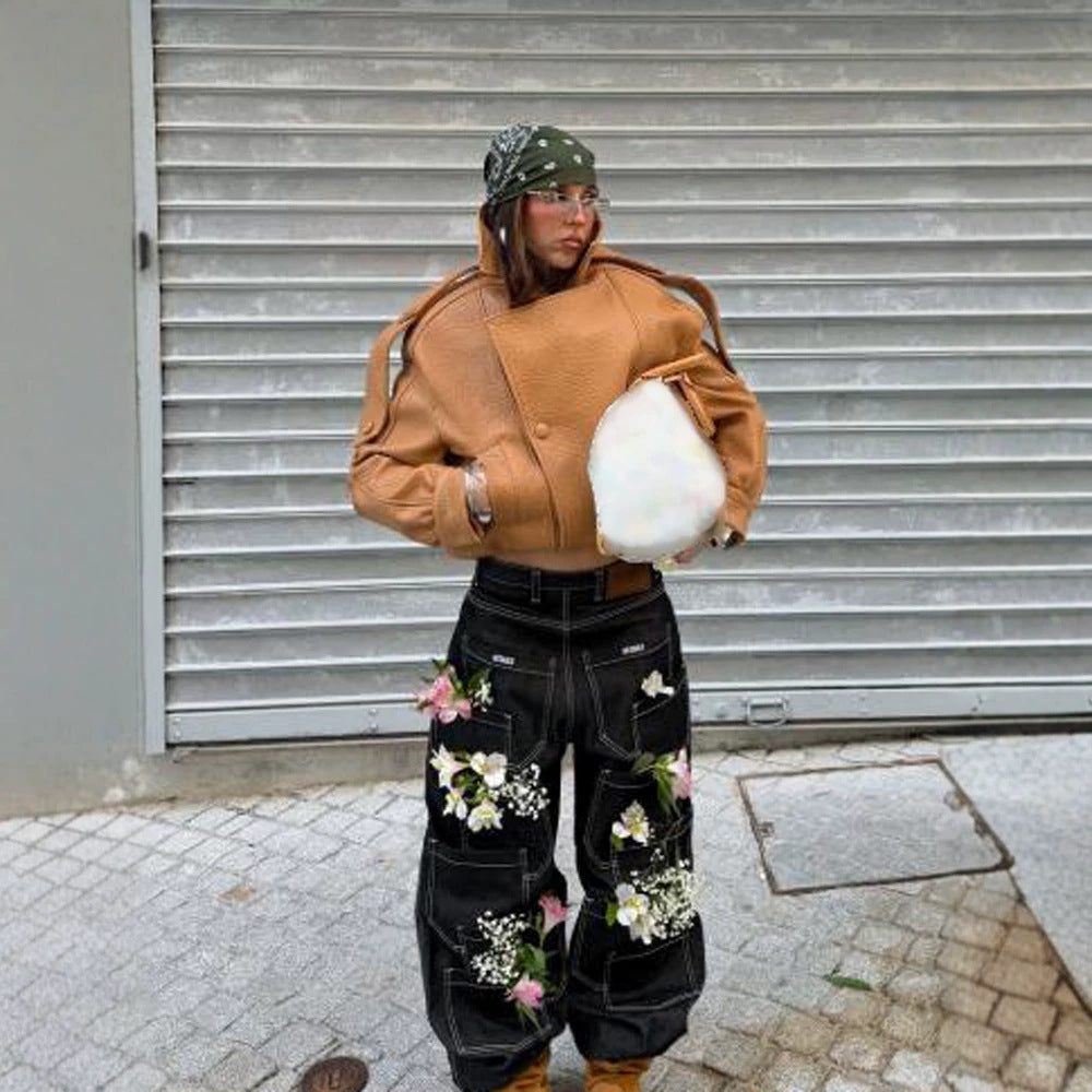 Ladies Cropped Oversized Jacket made of textured synthetic leather with a high stand-up collar Chichicherry