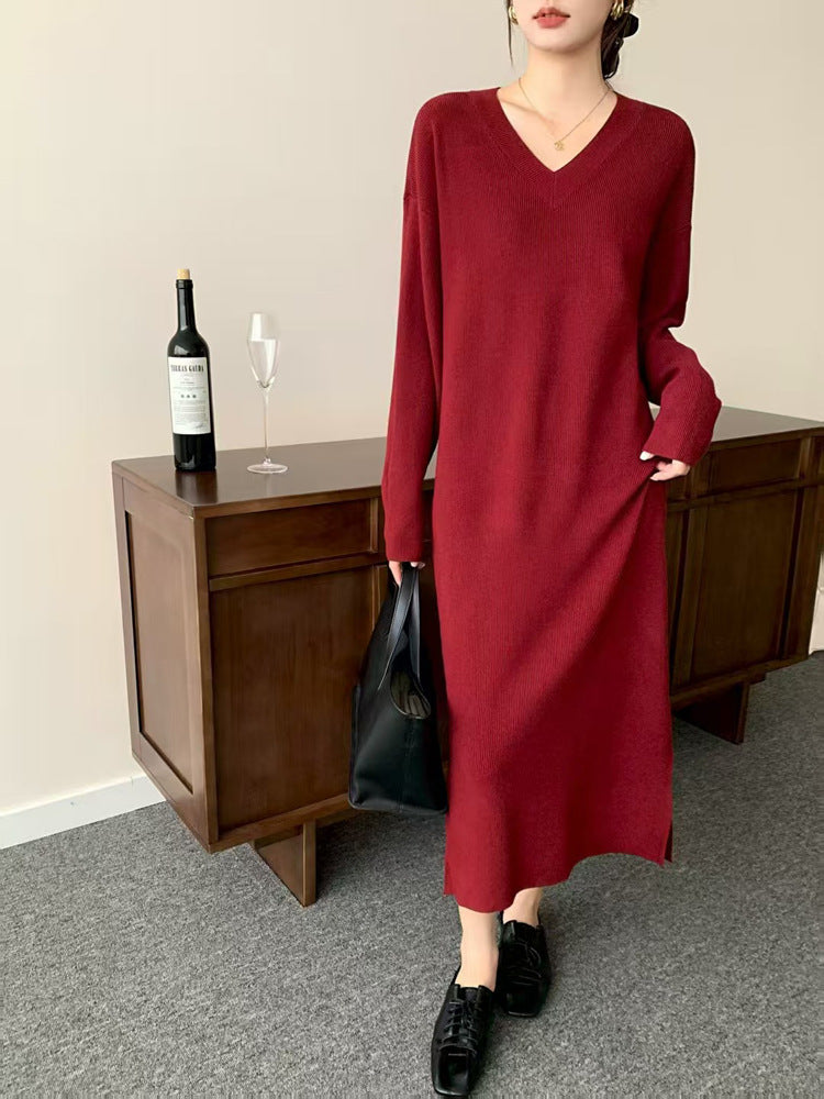 Women Long Fine Knitted Midi Dress with V-Neck, Side Slit and Relaxed Silhouette Chichicherry