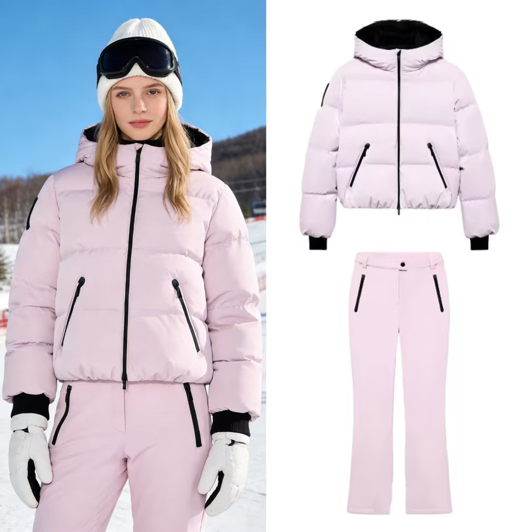 Women's short padded bomber-style hooded jacket with elastic hem and zippered pockets Chichicherry