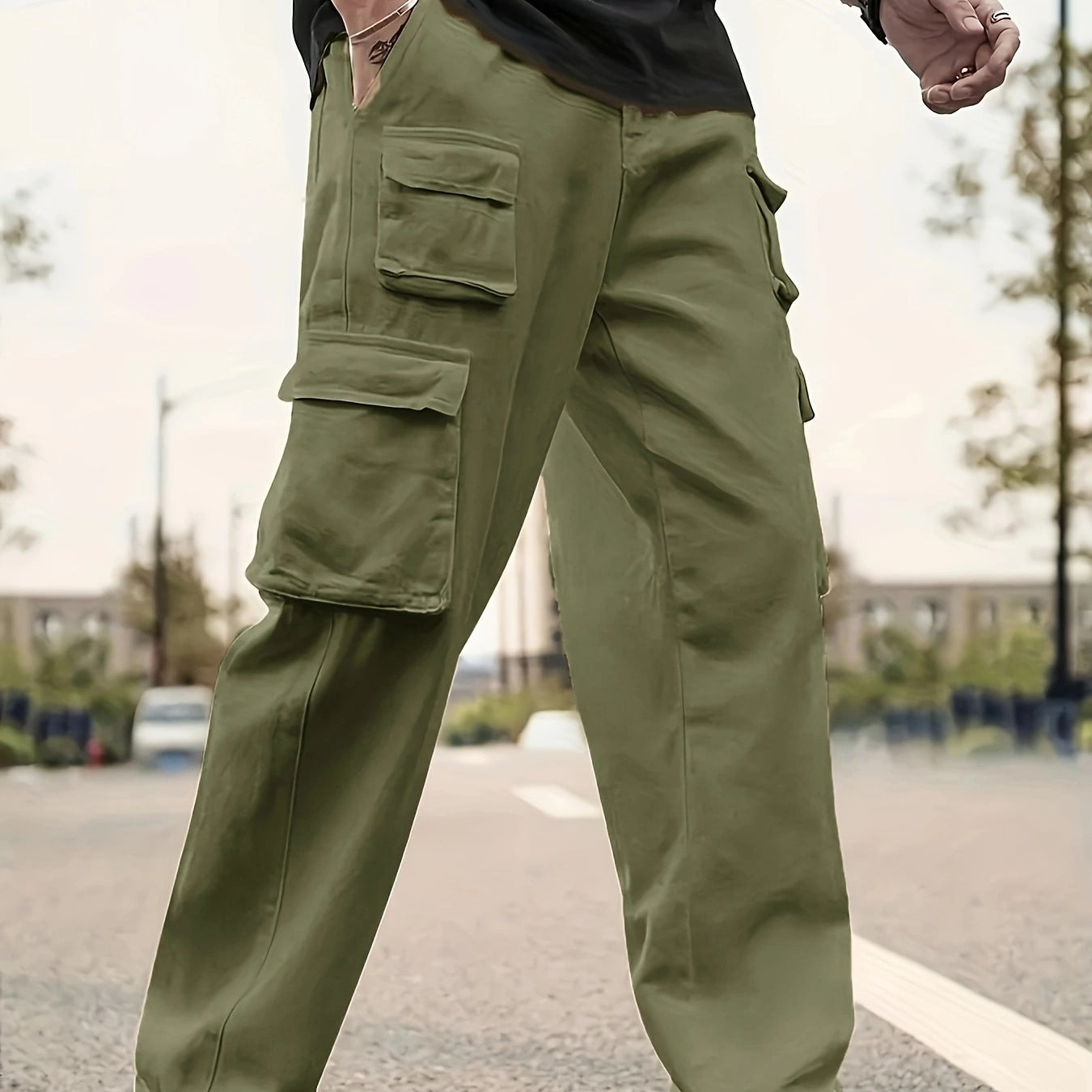 Men's Relaxed-Fit Utility Cargo Pants with Large Flap Pockets and Elastic Cuff Chichicherry
