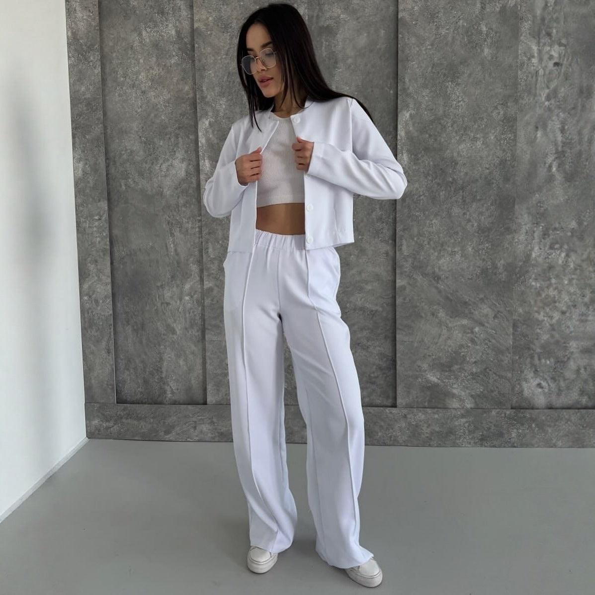 Damen Elegantes Zweiteiler-Set mit Kurzjacke und Hochbund-Faltenhose Chichicherry