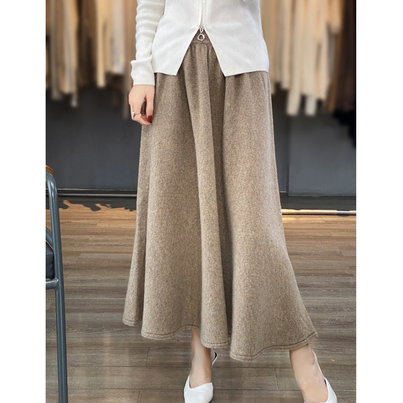 Ladies midi skirt made of knitted wool blend with flared A-line Chichicherry