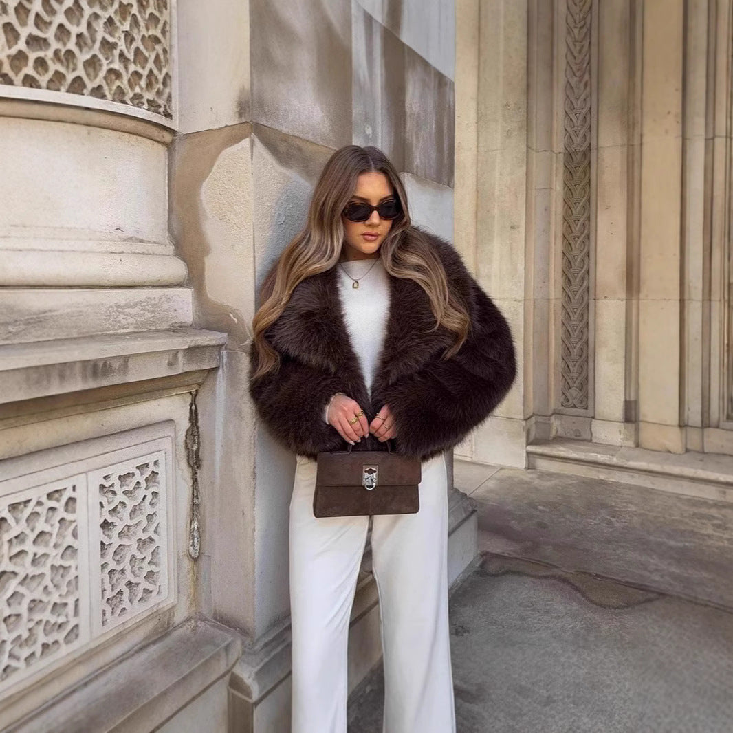 Ladies Short Cropped Faux Fur Jacket with Voluminous Shawl Collar Chichicherry