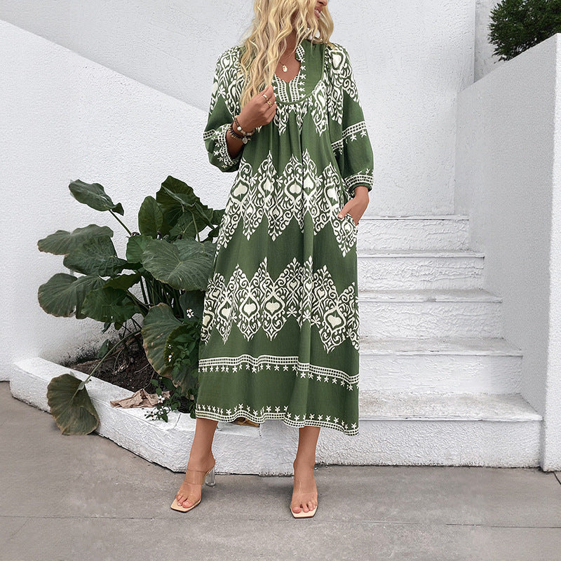 Women's Long Boho Maxi Dress with Loose A-Line, U-Neck and Patch Pockets Chichicherry