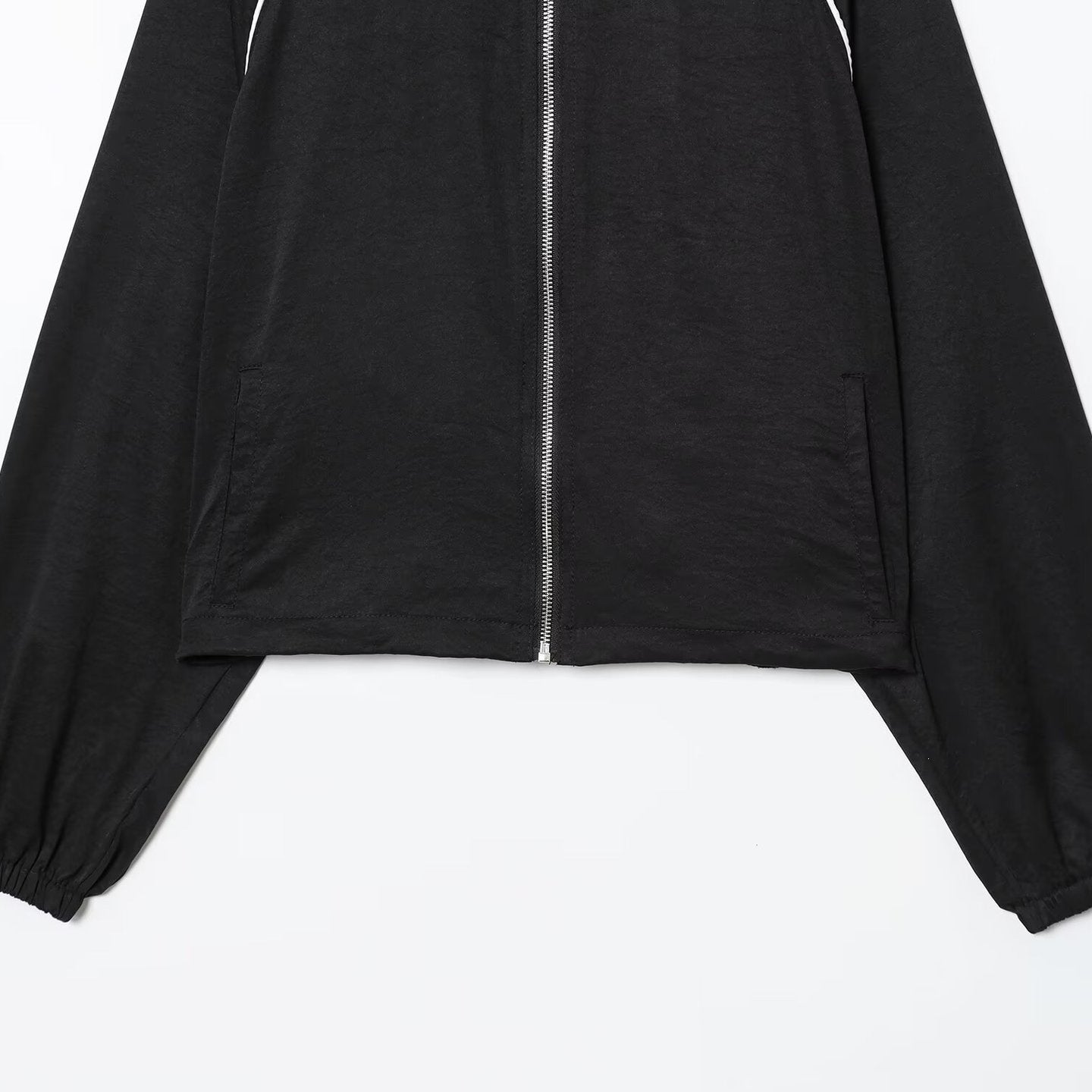 Women's Cropped Sportive Training Jacket with Stand-Up Collar and Contrast Piping Chichicherry