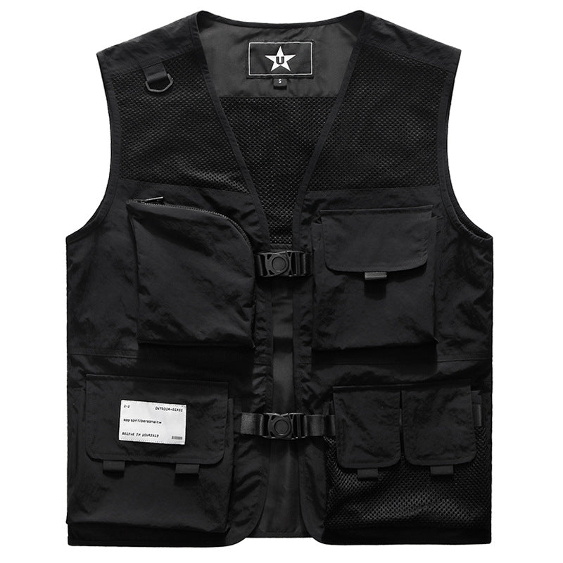 Men's multifunctional utility vest with mesh back, modular pocket arrangement, and click fasteners Chichicherry