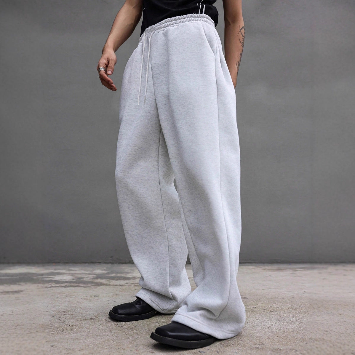 Men's Wide Oversize Sweatpants with Drawstring Waist, Fleece Lining & Side Pockets Chichicherry