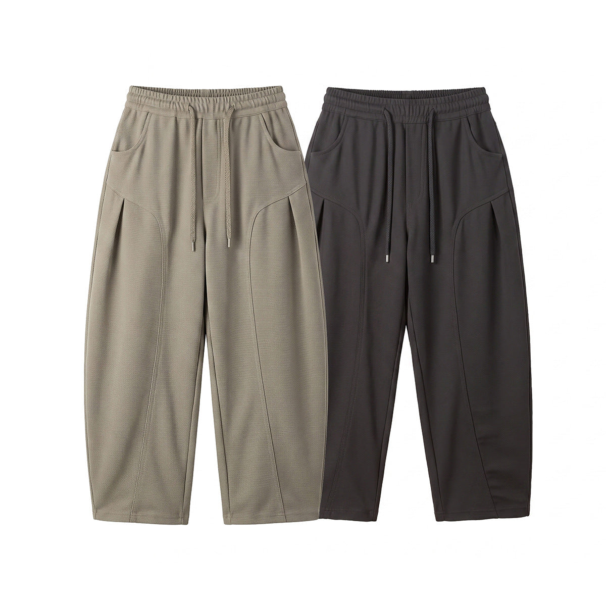 Women's Relaxed-Cropped Jogpants with drawstring, side pleats and pockets