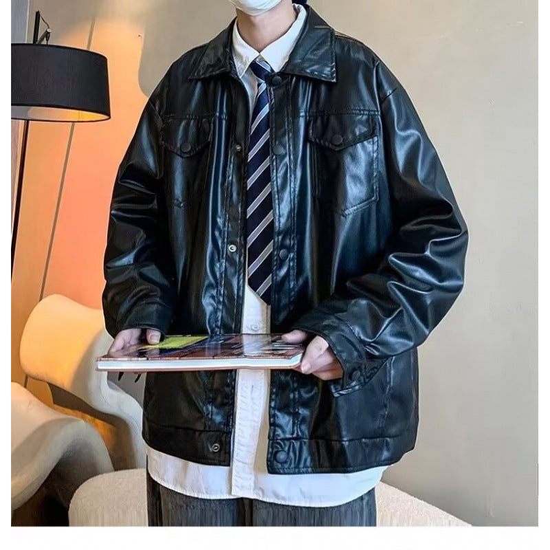 Herren Oversized Kunstleder-Hemdenjacke im Boxy-Look mit Pattentaschen und Druckknopfleiste Chichicherry