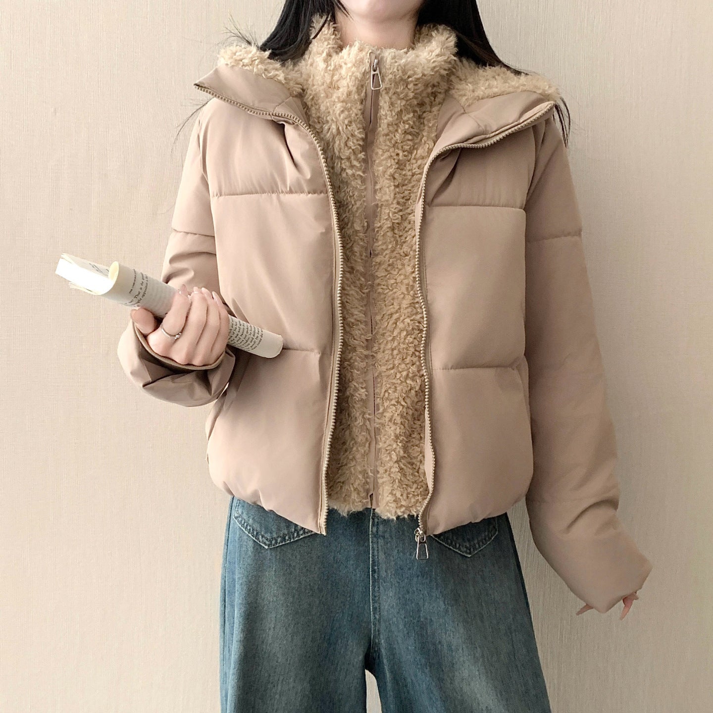 Women's short padded double jacket with detachable teddy inner lining and high stand-up collar Chichicherry