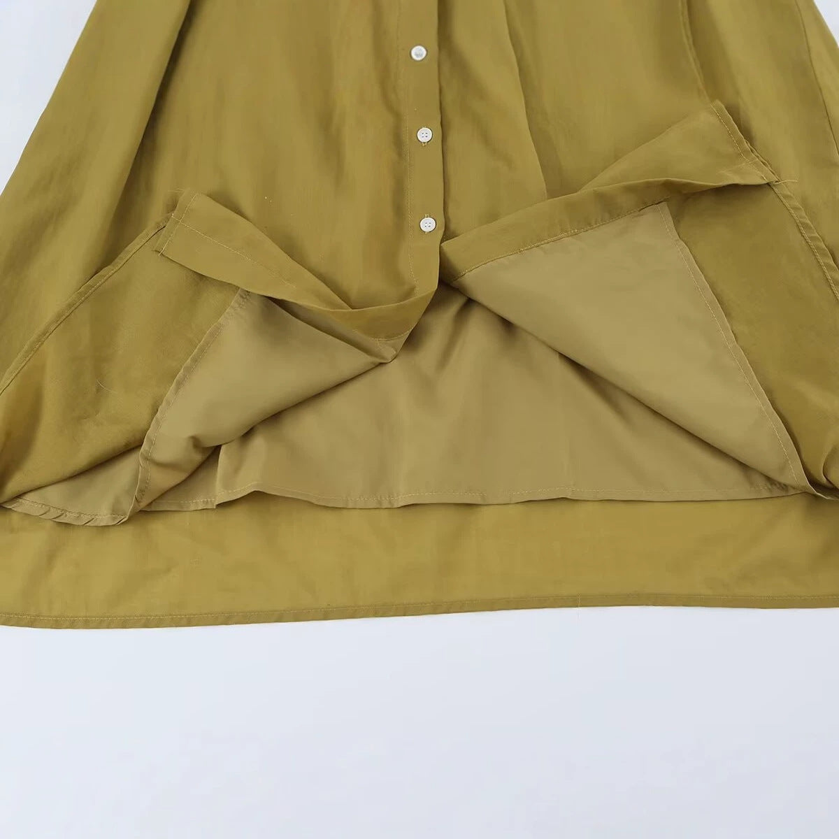 Women's sleeveless shirt dress with pleats, button placket and belt Chichicherry