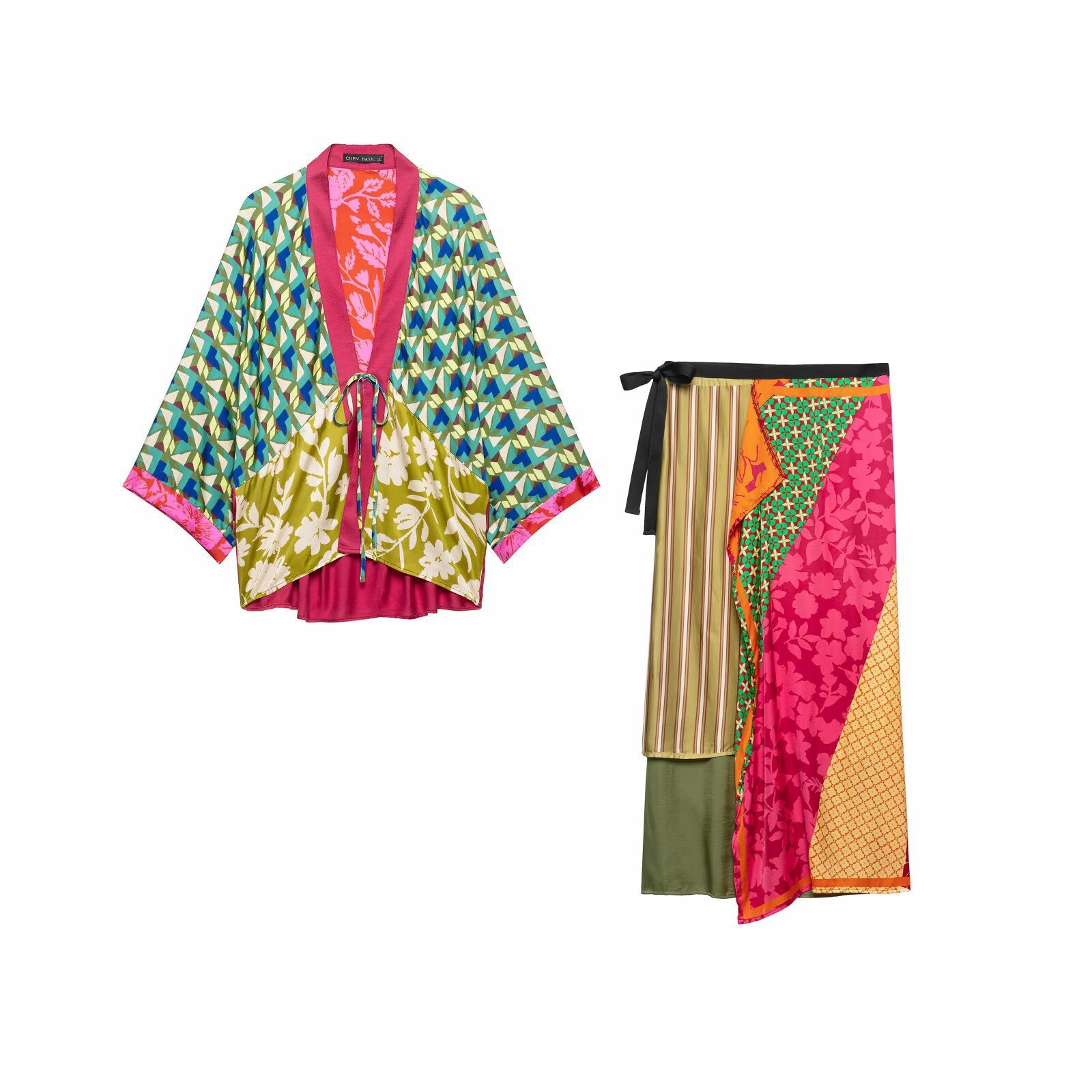 Women's Patterned Silk Kimono with Ties and Wide Batwing Sleeves Chichicherry