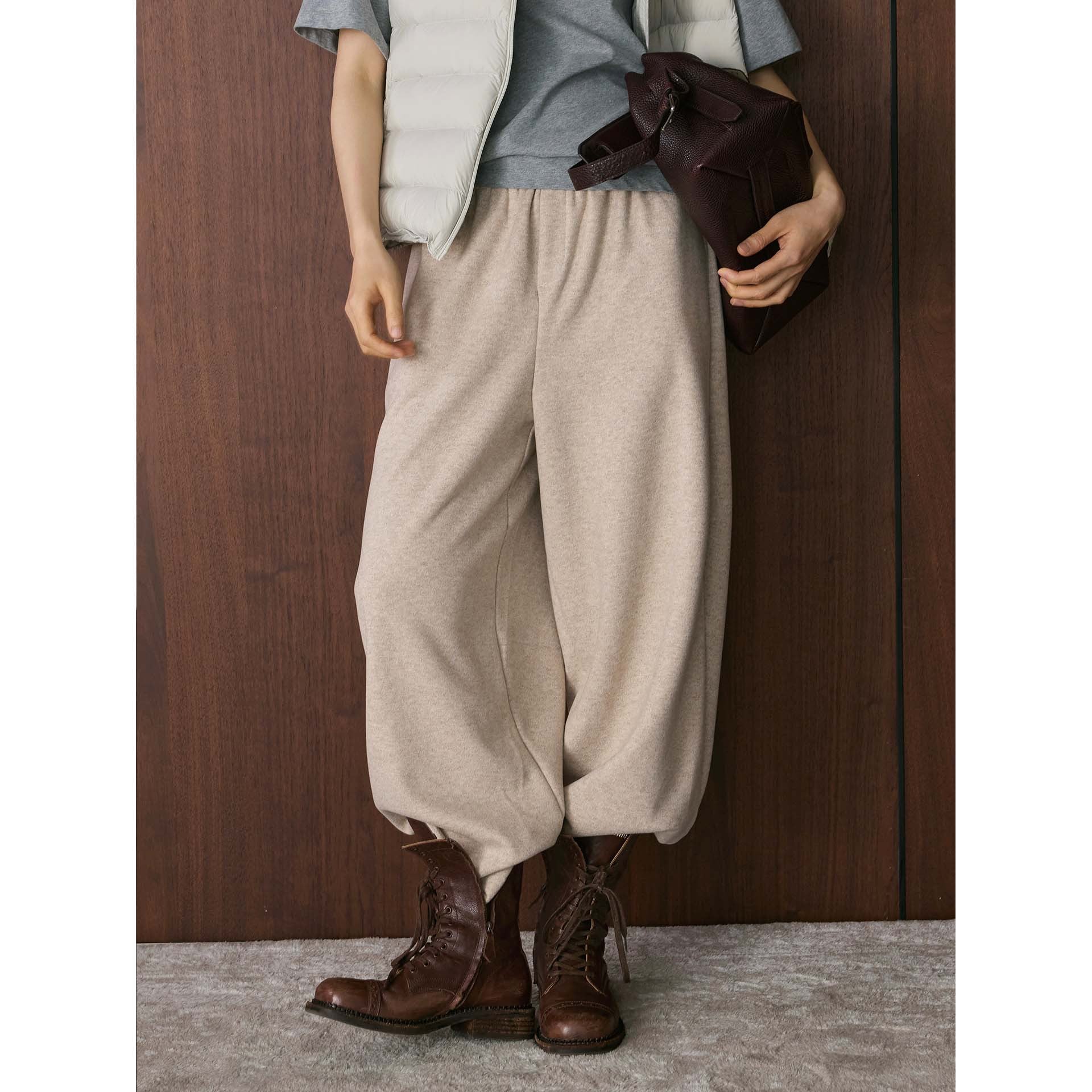 Women's Wide Wool Culotte with Rolled Contrast Hem and Elastic Waistband Chichicherry