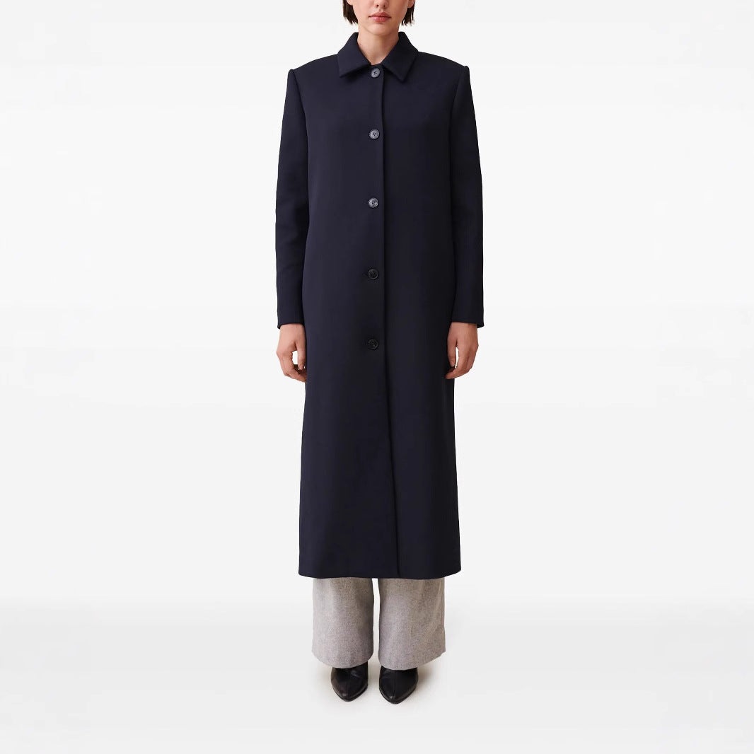 Women's longer minimalist coat with straight cut and shirt collar Chichicherry
