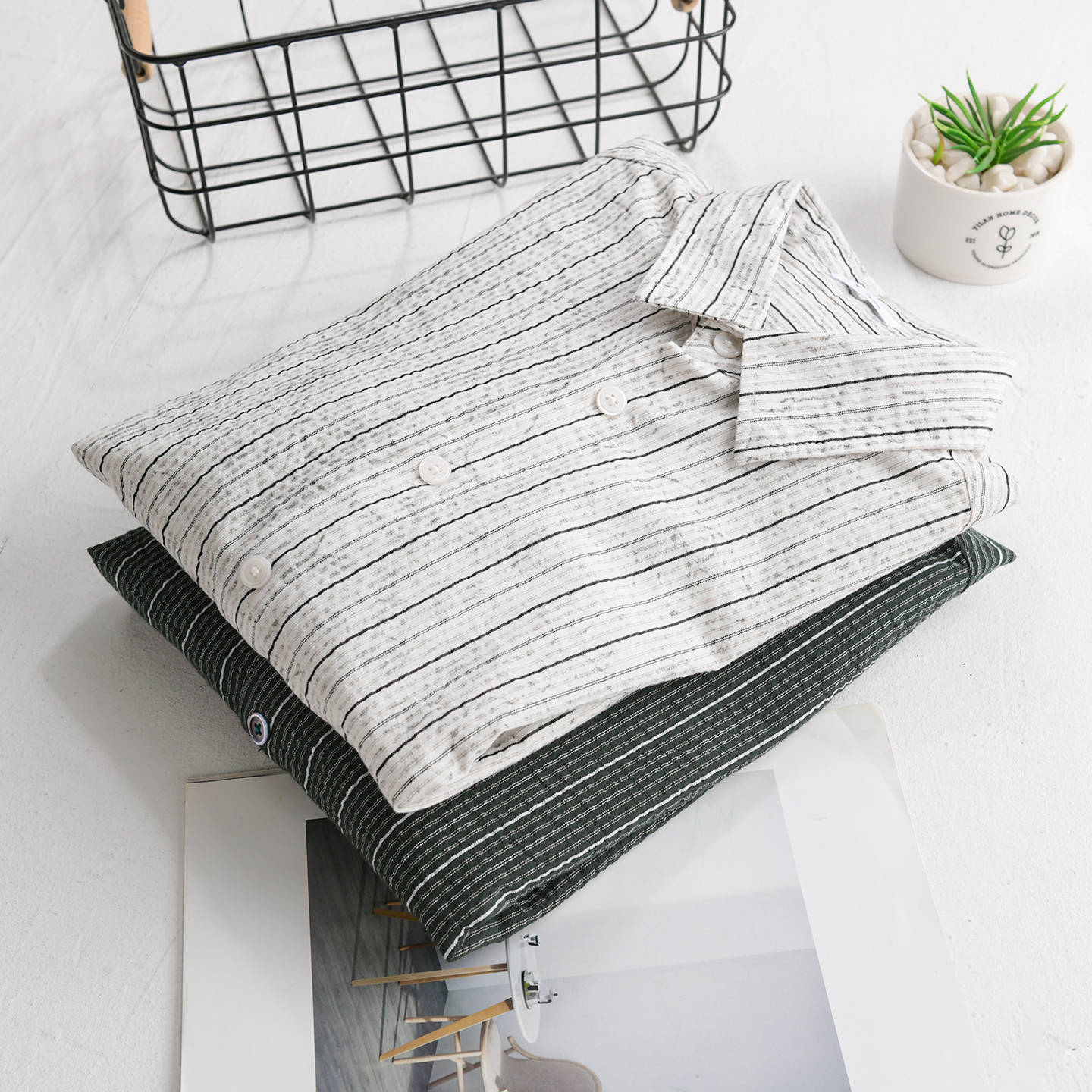 Men's Lightweight Long Sleeve Shirt with Fine Pinstripe Pattern and Relaxed Fit Chichicherry