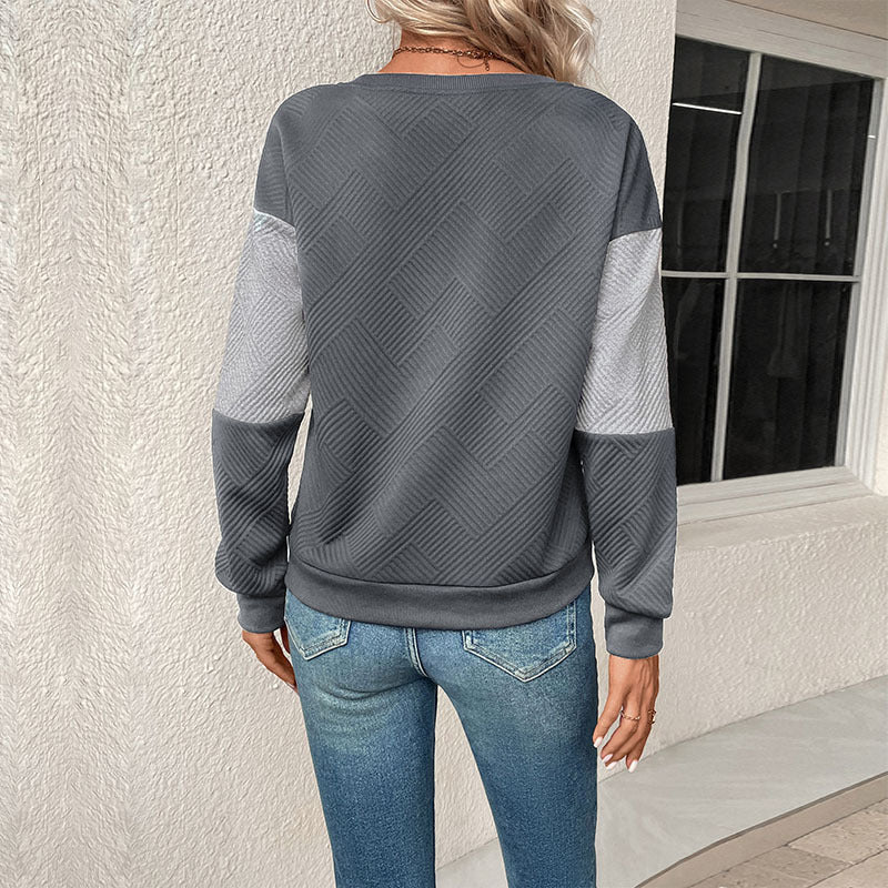 Ladies colorblock pullover with textured knit and round neck Chichicherry