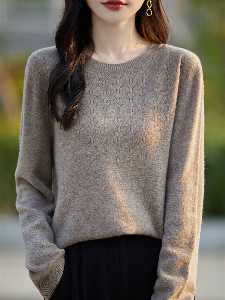 Women's Soft Round Neck Sweater in Cashmere Look with Fine Openwork Pattern and Snug Fit Chichicherry
