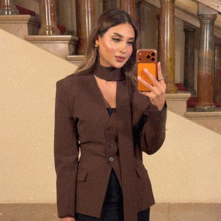 Women's Tailored Blazer with Shawl Collar Band, Triple Button Placket and Flap Pockets Chichicherry
