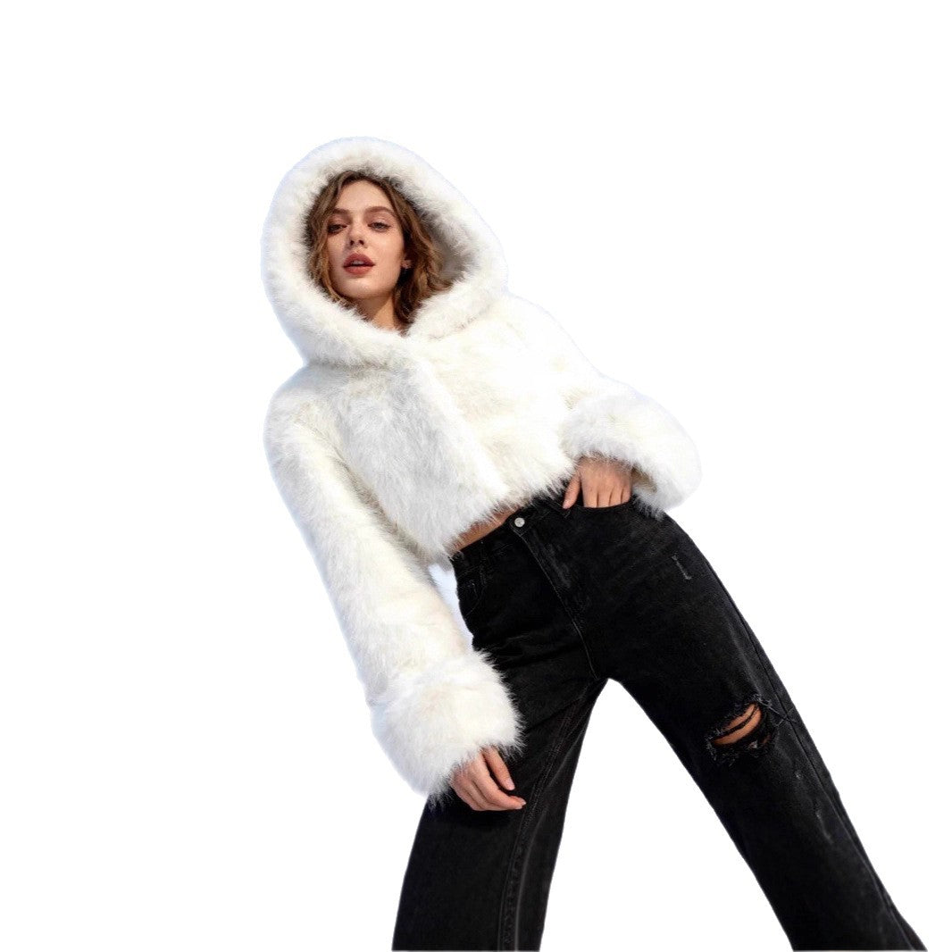 Women's Cropped Faux Fur Jacket with Hood, Smooth High-Pile Look and Narrow Hem Chichicherry