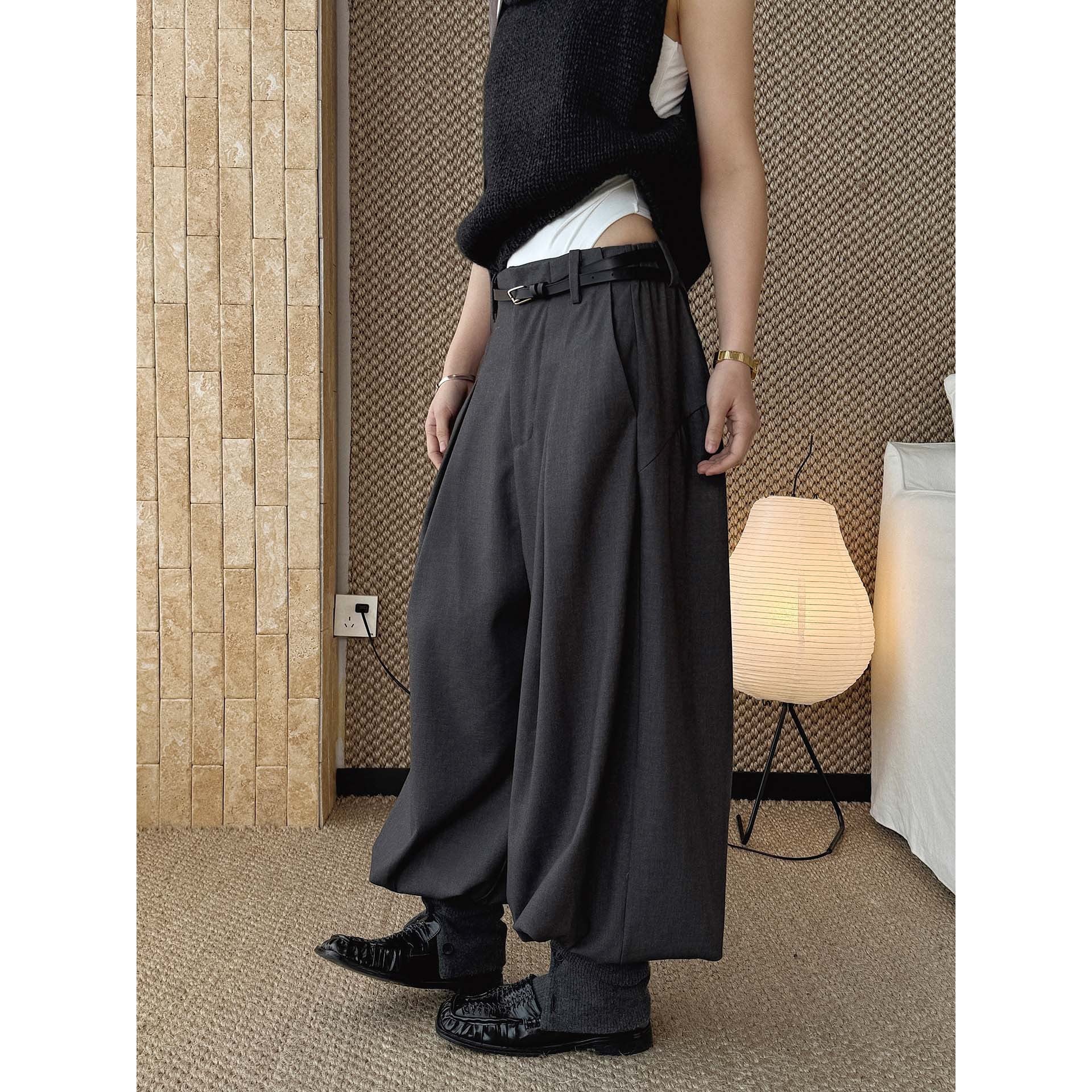 Women's wide pleated trousers with high waist and wool blend Chichicherry